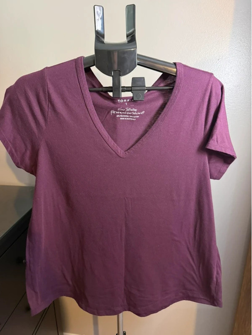 Torrid Purple Classic-Fit V-Neck T-Shirt Size 1
